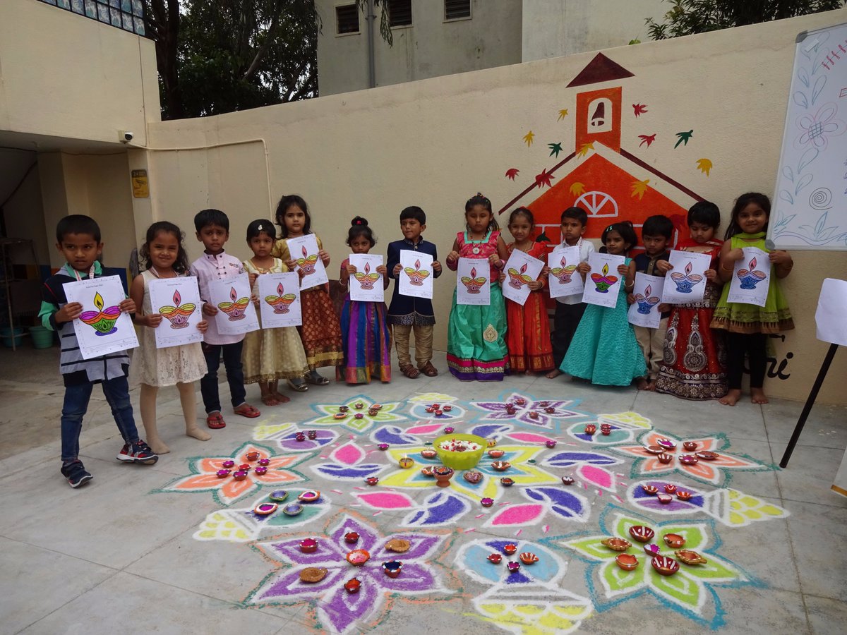 DMPSKRPuram's tweet photo. #DMPS #Discovery #Montessori #preschool American Preschool at K R Puram, #Karnataka Diwali celebration https://t.co/OXiC08TgR5