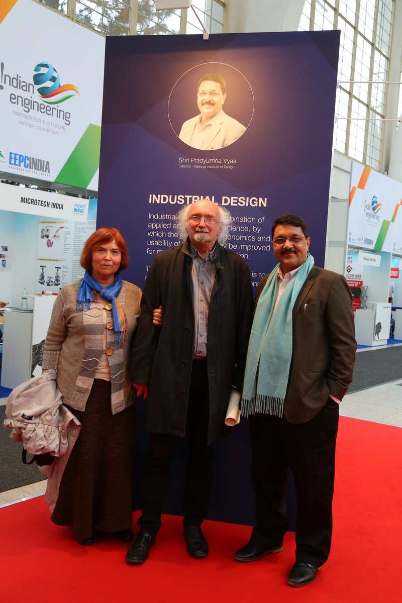 IDC_I_Mark's tweet photo. IDC represented by Shri Pradyumna Vyas - Member Secretary at MSV Brno 2017, the 59th International Engineering Fair at Brno, Czech Republic. https://t.co/Q4l8rhCYOd