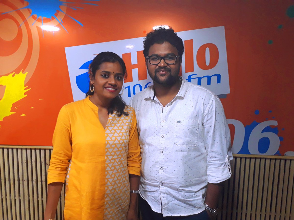 HelloFM1064's tweet photo. @HelloFM1064 #LaysaLaysa @ 12 Noon.
@dsathyaprakash &amp; his wife Bargavi with @RjKaykay 
Thala Deepavali wishes to the couple. https://t.co/SOilU0AOdH