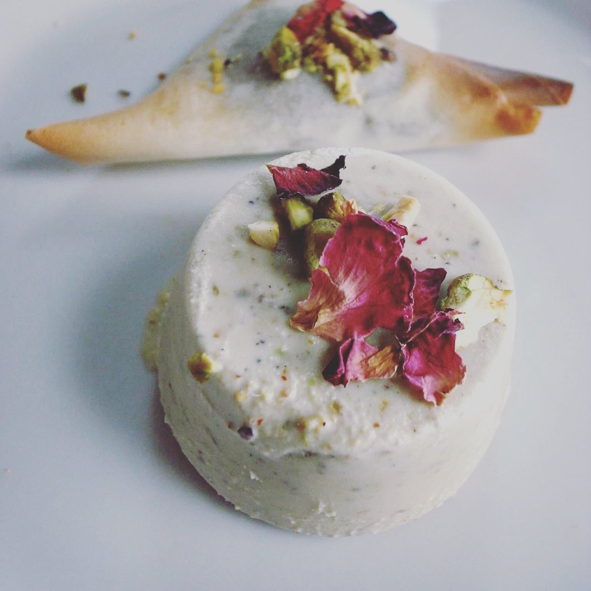 2 more days until <a href="/TitbitsCatering/">Titbits Catering</a> Supper Club. Must pre-book, link in bio #TuesdayThoughts #foodie #brightonfood #veganhour #vegan #food