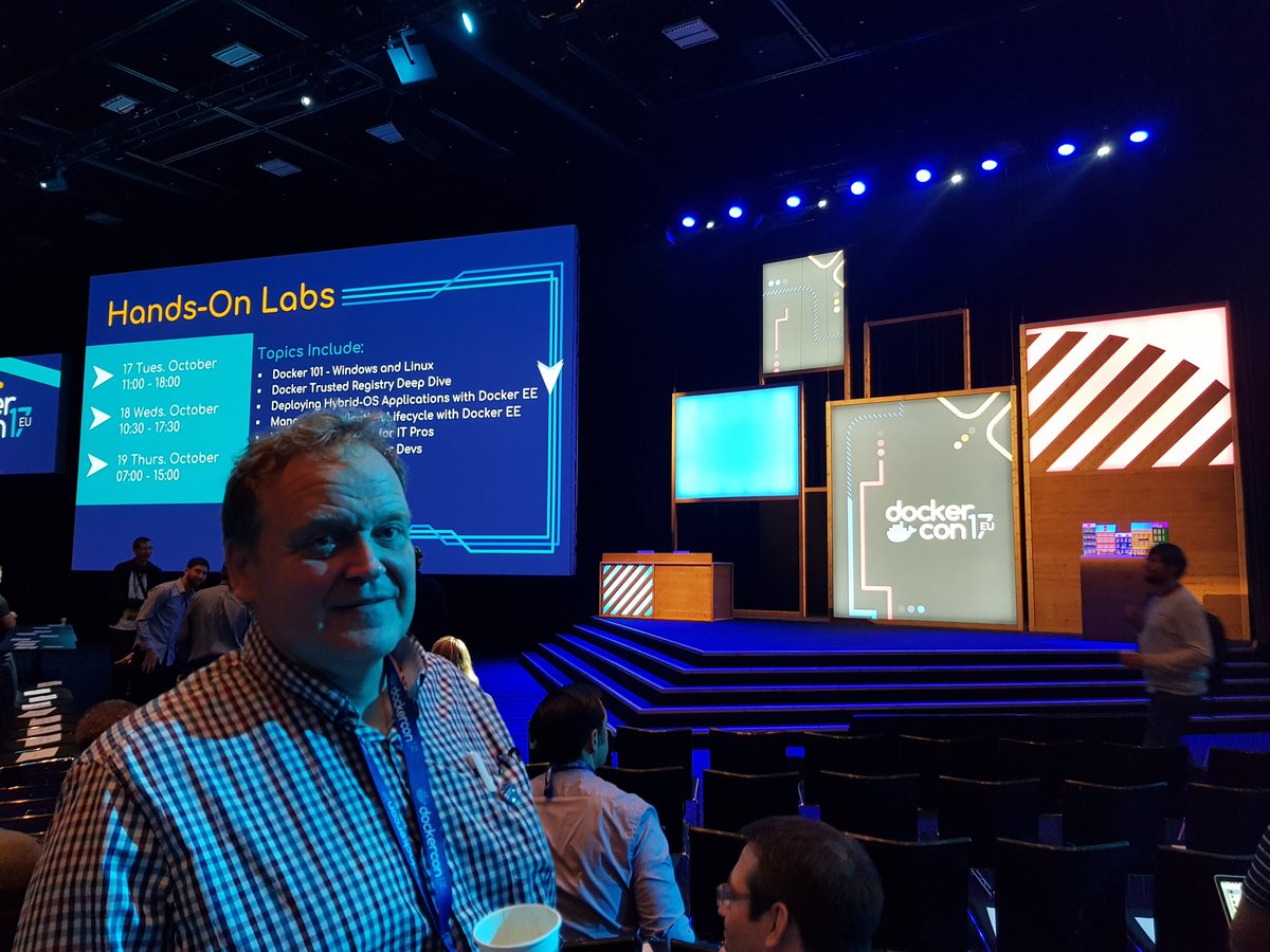 Slayed06's tweet photo. Martin was so keen he had to get down the front! 😀 #DockerCon https://t.co/0BdpE2waGs