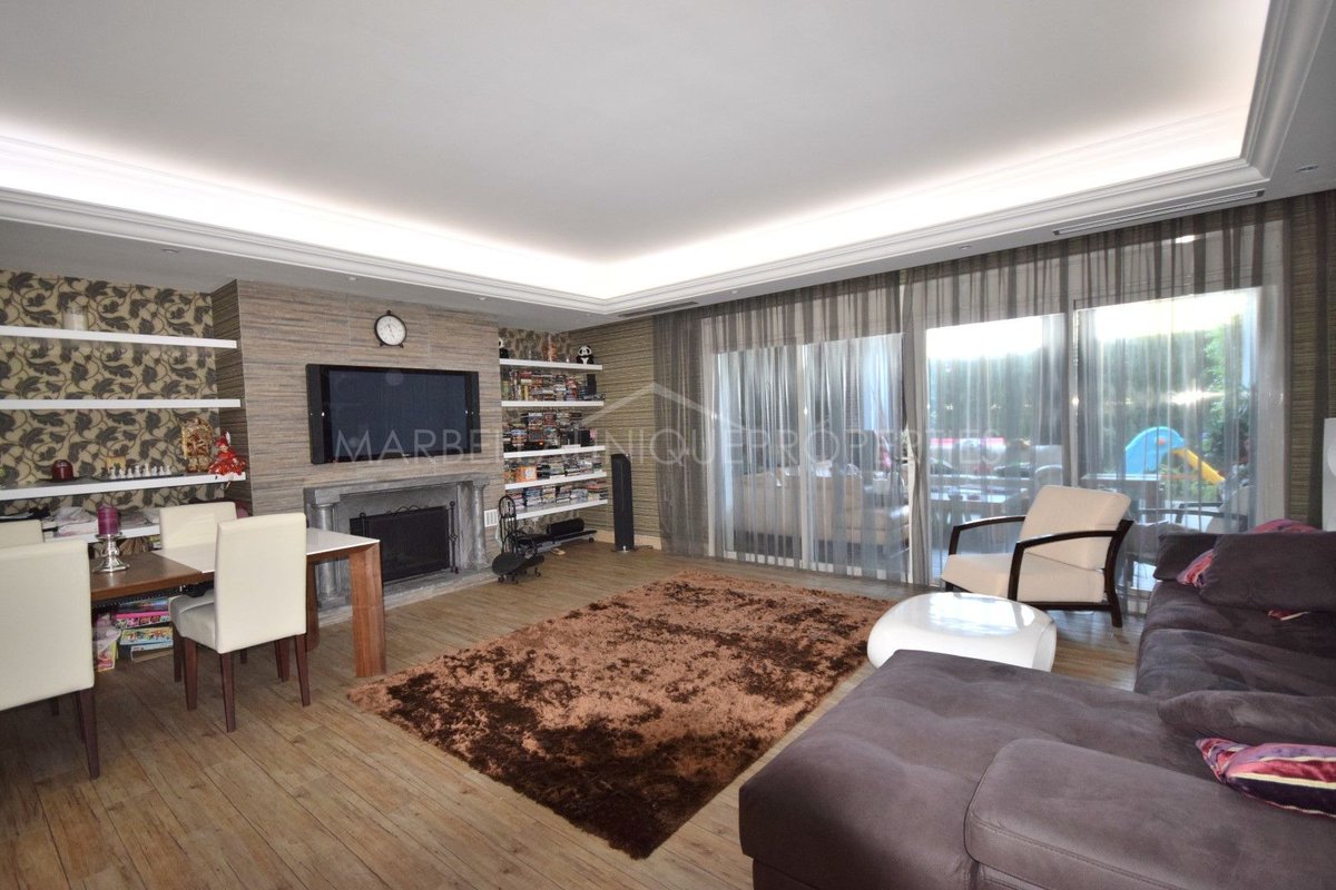 MarbellaUniqueP's tweet photo. #Urbanizations in #Marbella with Spacious #Apartments https://t.co/osIP2CTFm4 Marbella Unique Properties T.+34 952 908 712 https://t.co/8g0hd1WLdN