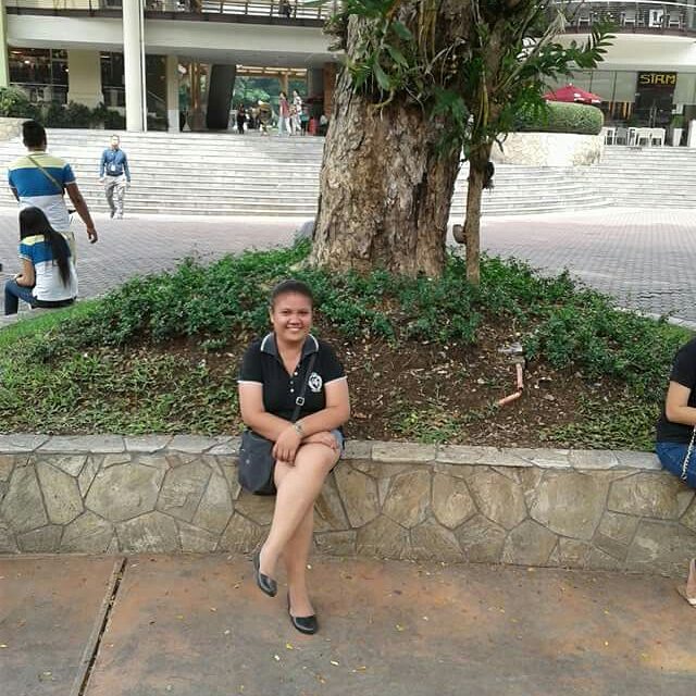 CathyCaputolan5's tweet photo. Spot the Difference 😂 hello Tuesday! https://t.co/KH4FgOdpgs