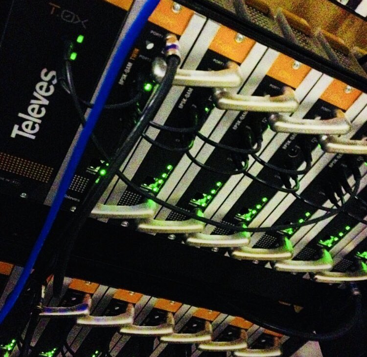 emidev78's tweet photo. #TelevesT0X Soluzioni #Hospitality
#SatFree #TivùSat #MediasetPremium https://t.co/BSAxYRH5fr