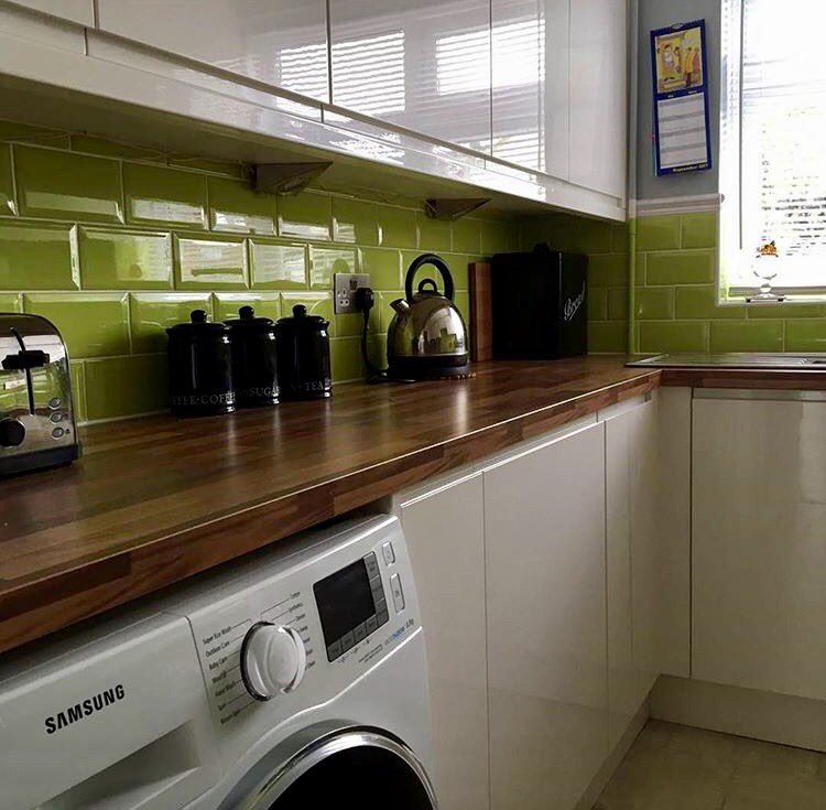 masterworx's tweet photo. Recent complete Kitchen Refurbishment #bespoke #kitchens #carpentry #joinery https://t.co/bM0uiPfwUk