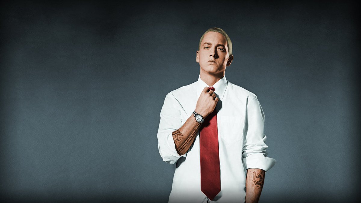 #HappyBirthday , Rap God !!!🎉🎁🥂🎂❤️ You are phenomenal !!!
#HappyBirthdayEminem !!!