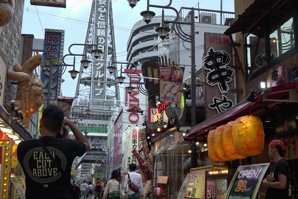 Click2View's tweet image. #click2view #contentservices On-location in Japan last winter as we were filming #solotraveller for @visaasiapacific pic: @frasmorton
