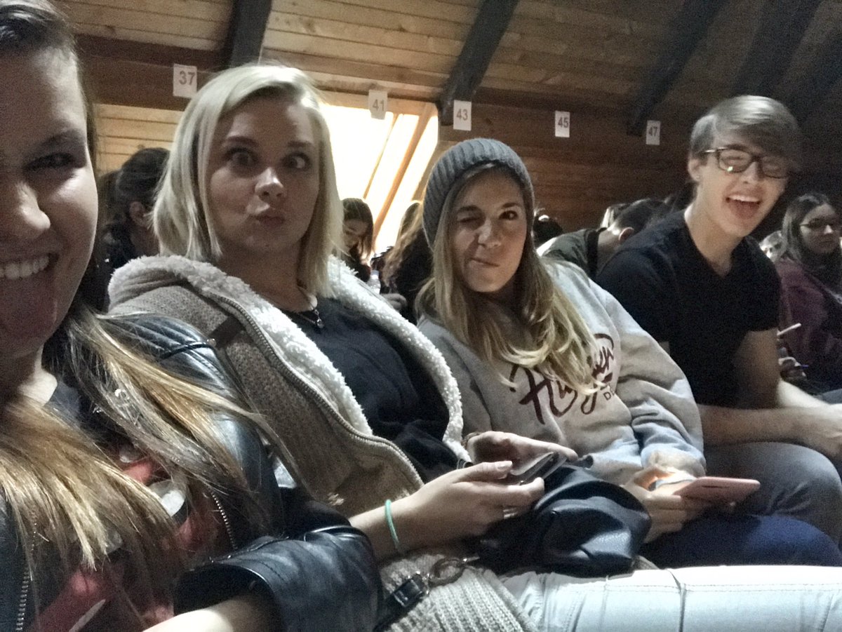 CorinnaLuethi's tweet photo. Mit voller Motivation in nächste Tag 😜 #SCAP2 https://t.co/uxGygJeDHp