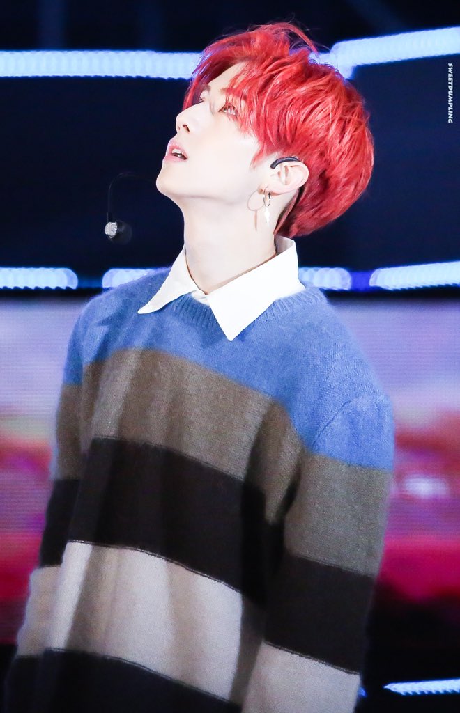 sweetdumpling7's tweet photo. #갓세븐 #GOT7 #마크 #MARK  171014 https://t.co/v1BNh3Bdn5