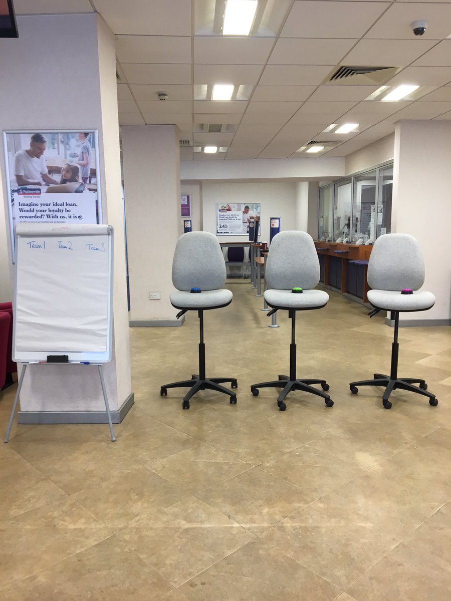 Karis_93's tweet photo. Prepped and ready for gameshow action here with #TeamOxford this morning 📸⏱@NBSSouthernEng @MartineJohnson7 @Alex_Pryor https://t.co/vQNX80S9bN