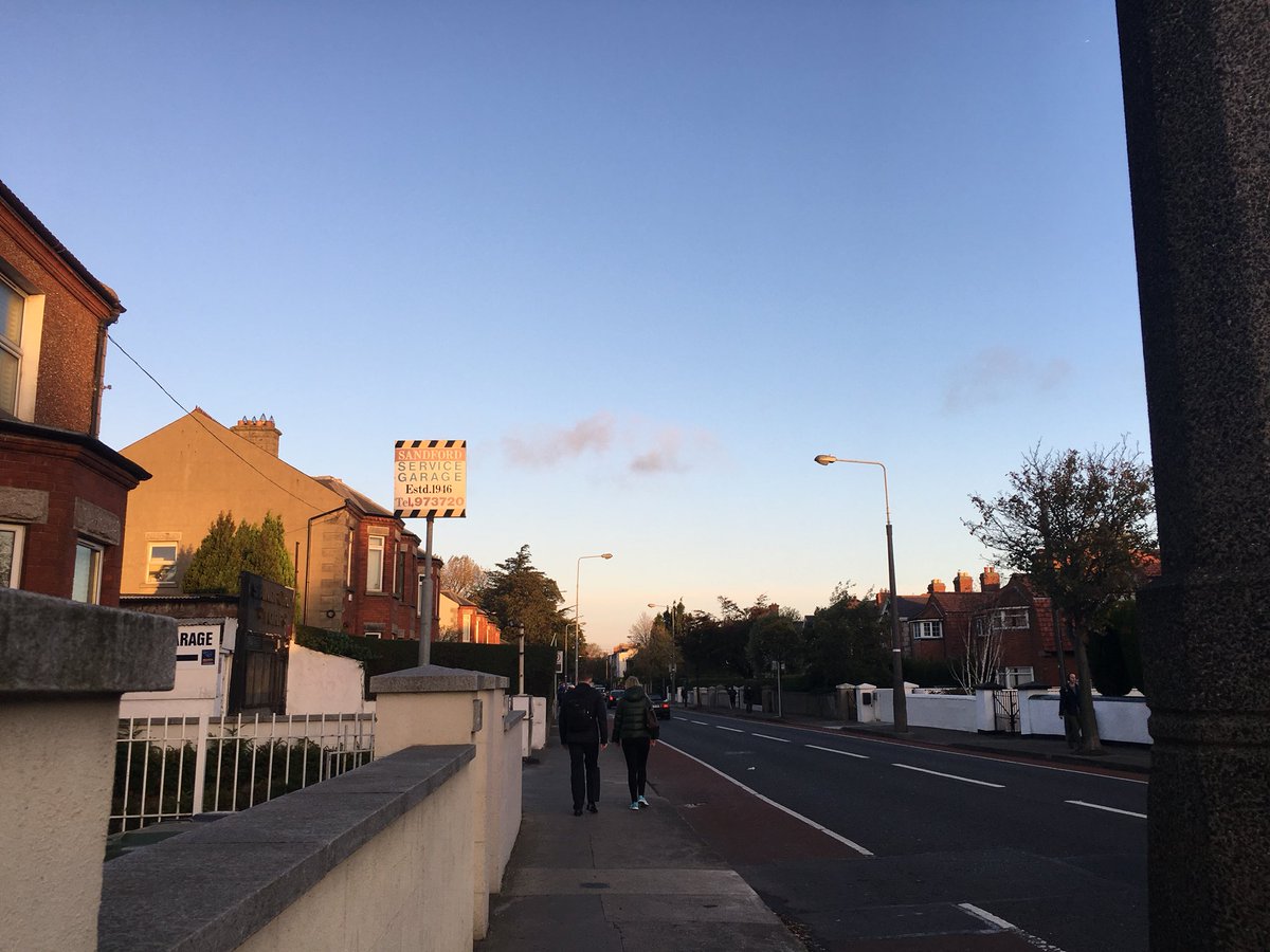 jmc_vasconcelos's tweet photo. After the storm 🙌 #Ophelia https://t.co/evtfz5m8GQ