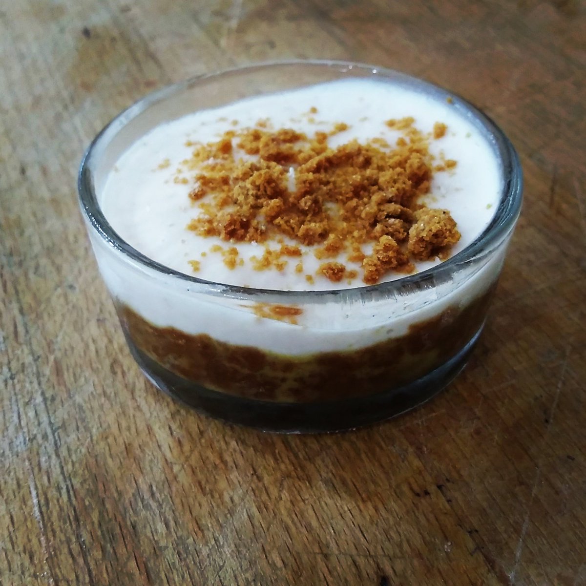 ArtGardenCafe's tweet photo. #yummy come try our new mini desserts
#cheesecake #Leeds #madeinstore #mini #leedsbeckett #cafe #art #treatyourself #madefresh #dessert https://t.co/LXKKTpgc75