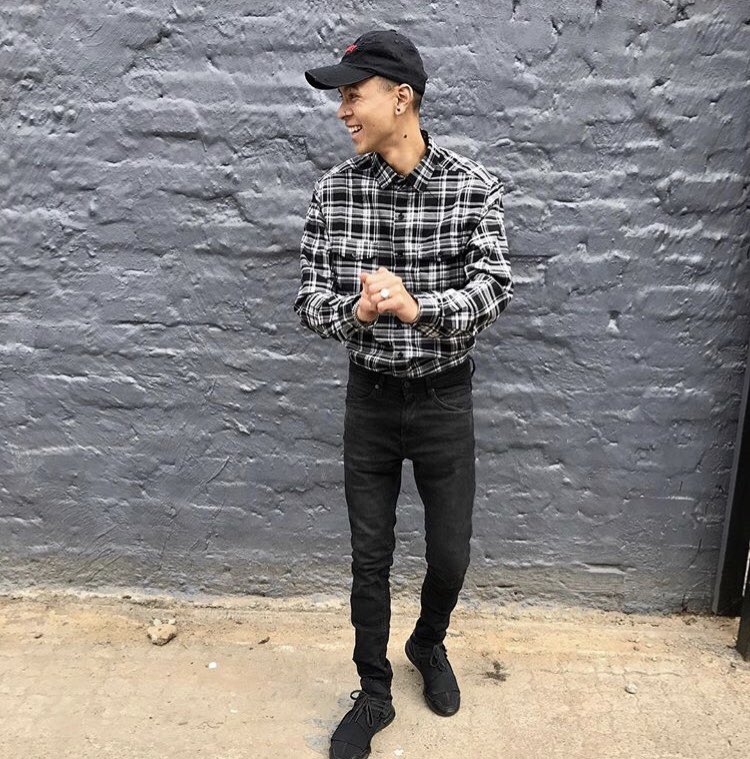 Feeling wavy with our waves flannel shirts 🌊 now available online #jointhemovement #leadthepack