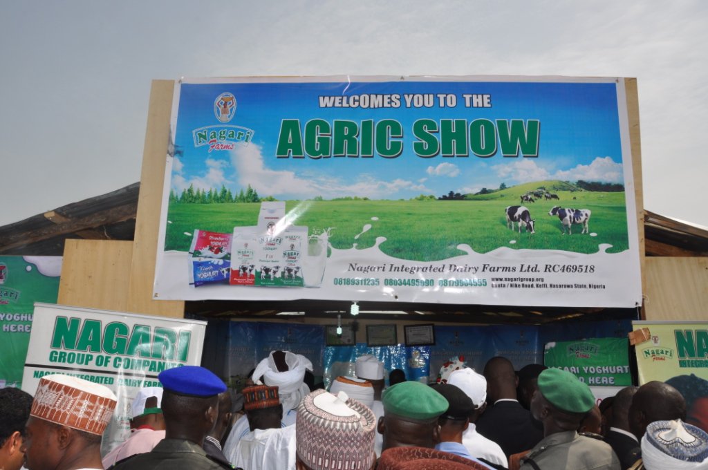 FmardNg's tweet photo. HIGHLIGHTS: Stakeholders in Agric sector from all over Nigeria converge at #WorldFoodDay 'Agric Show' holding at KM 28, Abuja-Keffi  Road. https://t.co/psgVs4wdV6