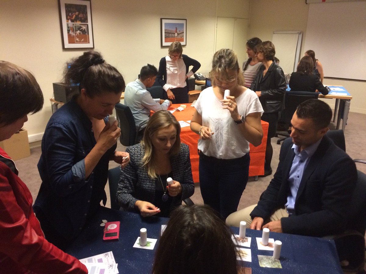 mellaurent_'s tweet photo. Groupe de Cergy Ouest Val dOise: Sensibilisation au handicap. 
#associationpasseraile #missionhandicap #ateliers 
#handicap et vous? https://t.co/8UGKoqlyRm