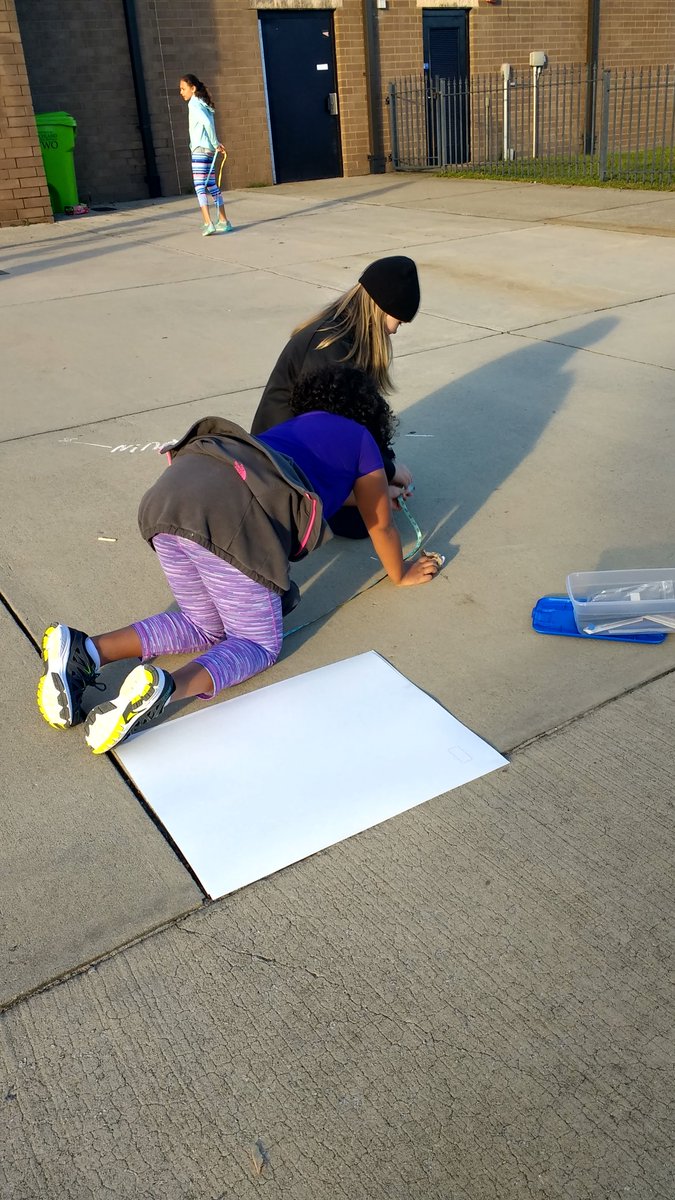 5thgradeCFI's tweet photo. Measuring the length of our shadows throughout the day https://t.co/4AkhpGCrwb