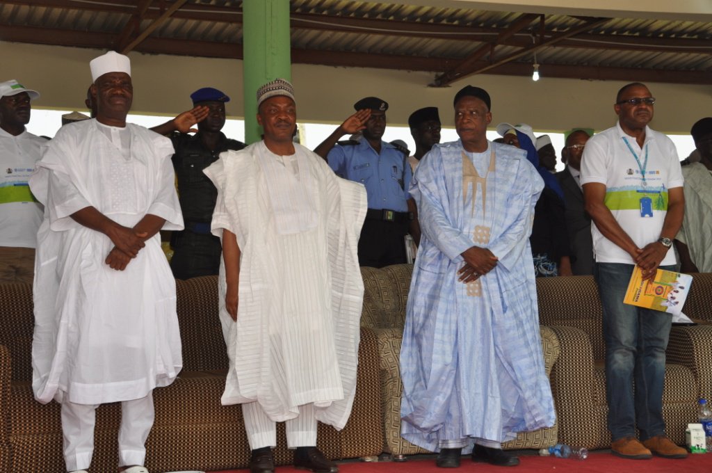 FmardNg's tweet photo. HIGHLIGHTS: Stakeholders in Agric sector from all over Nigeria converge at #WorldFoodDay 'Agric Show' holding at KM 28, Abuja-Keffi  Road. https://t.co/psgVs4wdV6