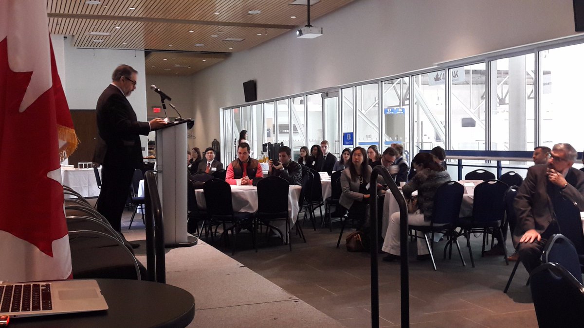 brazcanchamber's tweet photo. The #BcccIST has  just started! @mkonigsarkis made his welcoming speech to the Innovation, Science and Technology Forum 2017! https://t.co/svJPZRuaLX