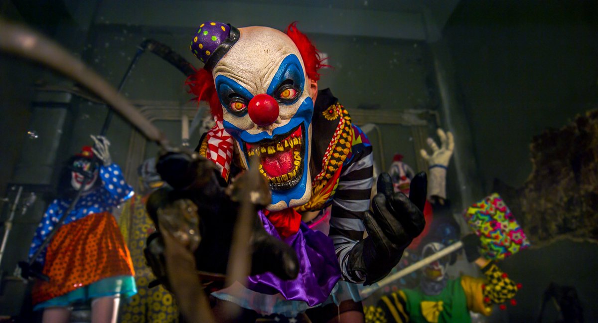 TRNDSUK's tweet photo. The @TwistedCircusUK #Halloween Festival is 70% sold For the last of the tickets visit https://t.co/ZP18ZZhHaK https://t.co/mdNLWKzUlO