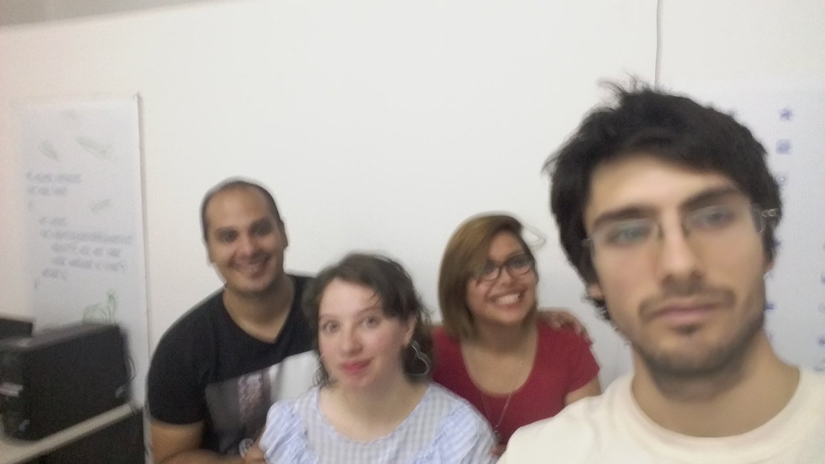 InformatorioCh's tweet photo. #4team presentando #insectZone  una app para móviles para aprender sobre enfermedades transmitidas por insectos https://t.co/N6VykuptZD