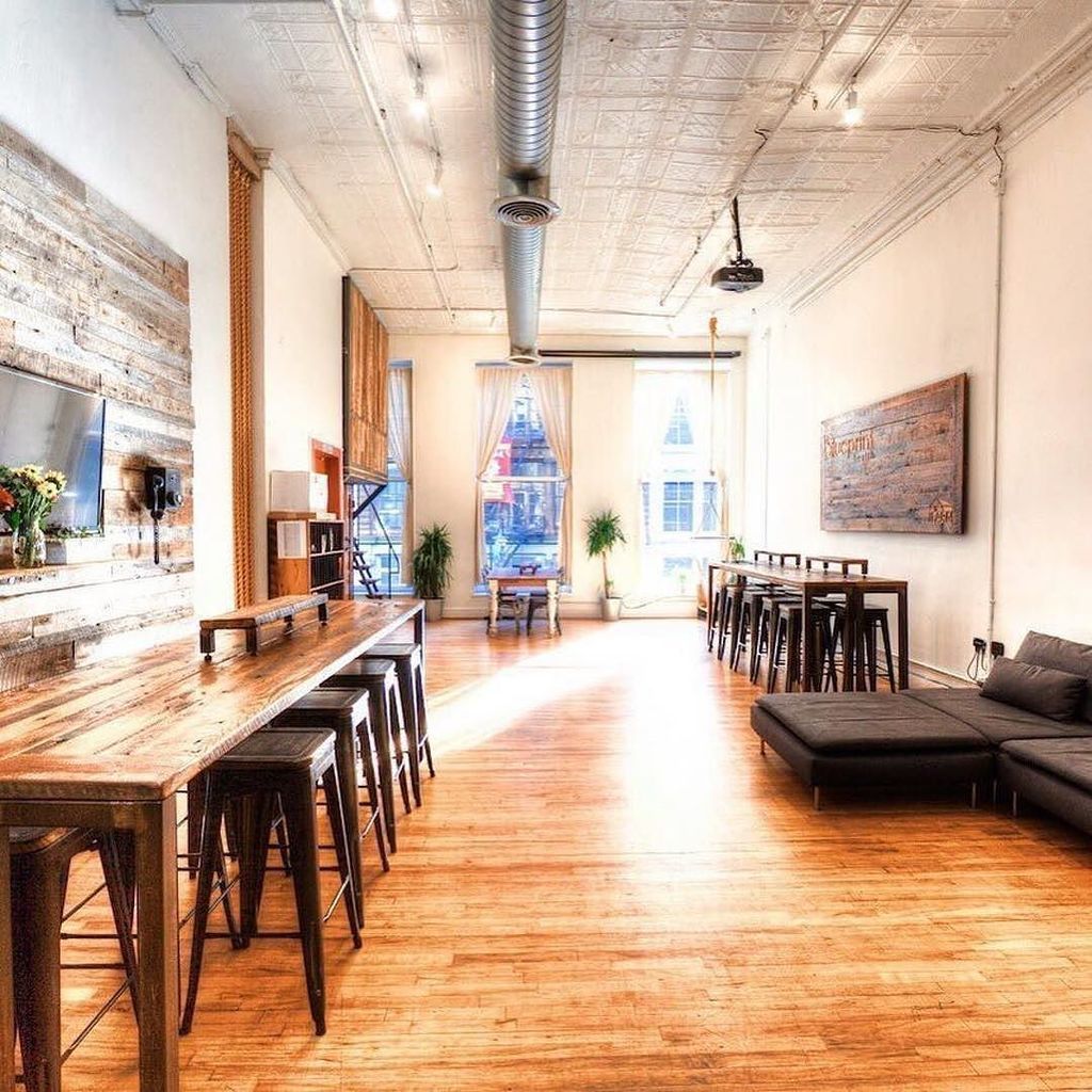 Whoa 😍
Enjoy the rustic atmosphere and a dedicated nap room <a href="/thefarmsoho/">The Farm SoHo</a> in NYC #workfrom #roamfree #remotework #r… ift.tt/2zuNsHX
