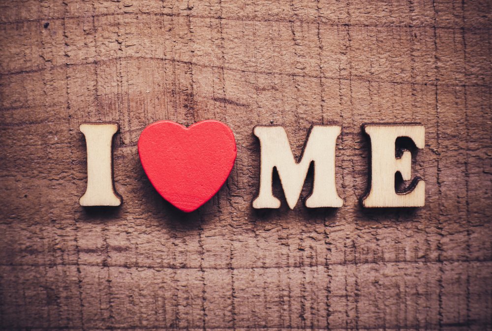 DrDeborahND's tweet photo. Society wants you to believe that self-love is selfish &amp; self-centered. #drdeborah #selflove https://t.co/JcVlsimbTK https://t.co/YKAy5nM4dE