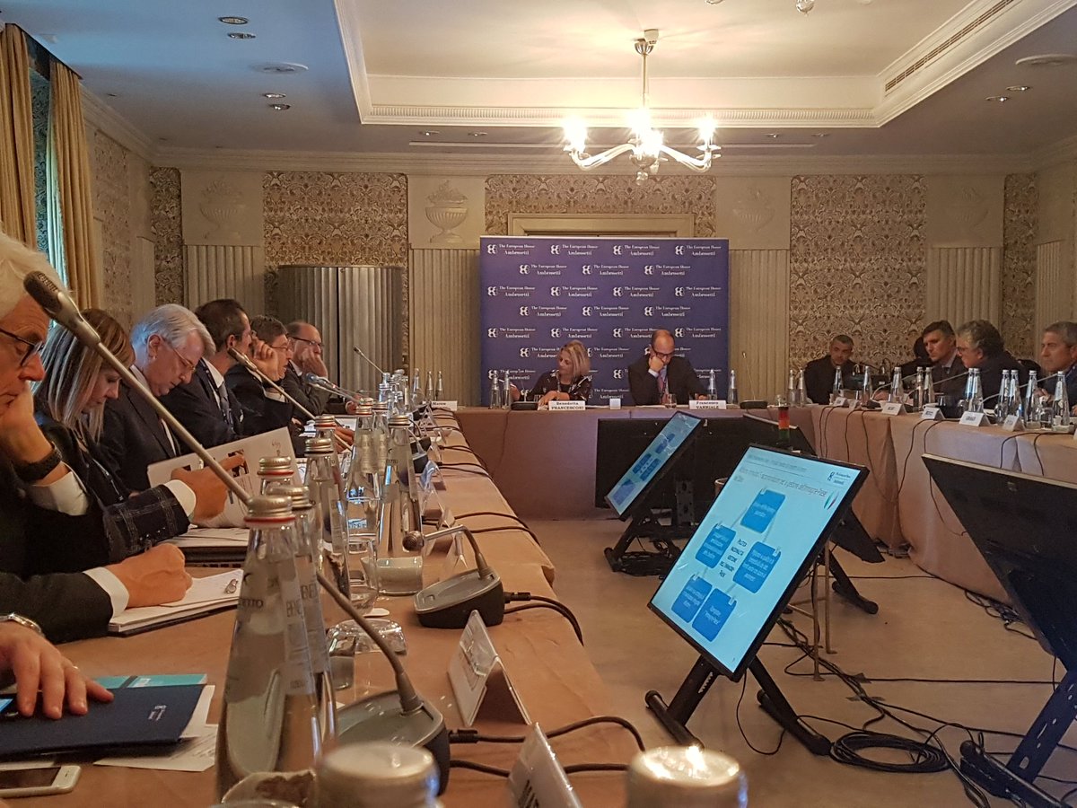 #teha <a href="/TEHAmbrosetti/">Oastro Dew</a> #giovannini serve un Mr. Ranking che si occupi del monitoraggio delle classifiche. Su questo siamo carenti