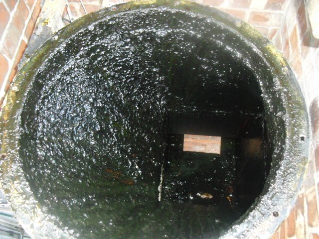 dcsblackpool's tweet image. A very dirty ductwork cleaned this week by @dcsblackpool  Don't let yours get this bad and become a fire hazard. #restaurants #Takeaway