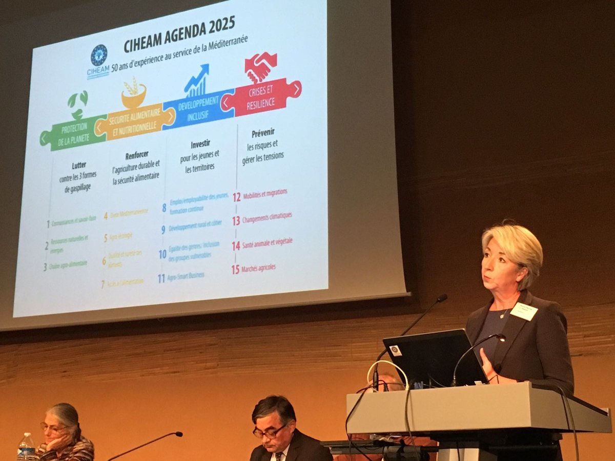 CIHEAM's tweet photo. #RIAMM, Concilier Objectifs forestiers et pastoraux au service d'une agriculture durable est stratégique pour la Méditerranée #CAPMED2025 https://t.co/qavu9wkkDK