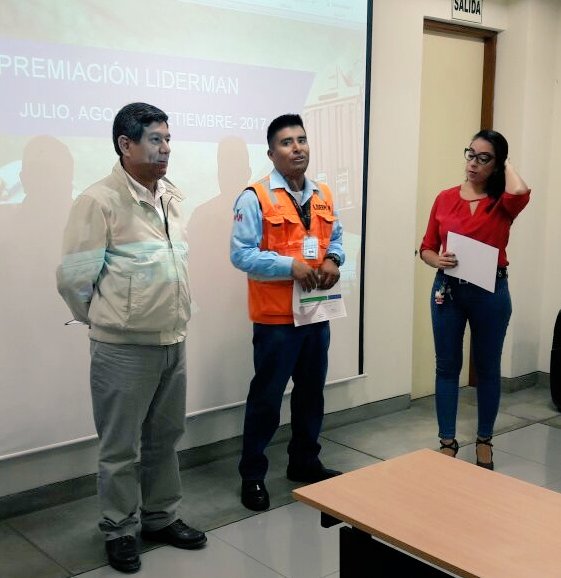 RuthPonce's tweet photo. #Fargoline #Premiacion #Reconocimiento #Compromiso #Liderman #Cultura https://t.co/BDoE27LHdr
