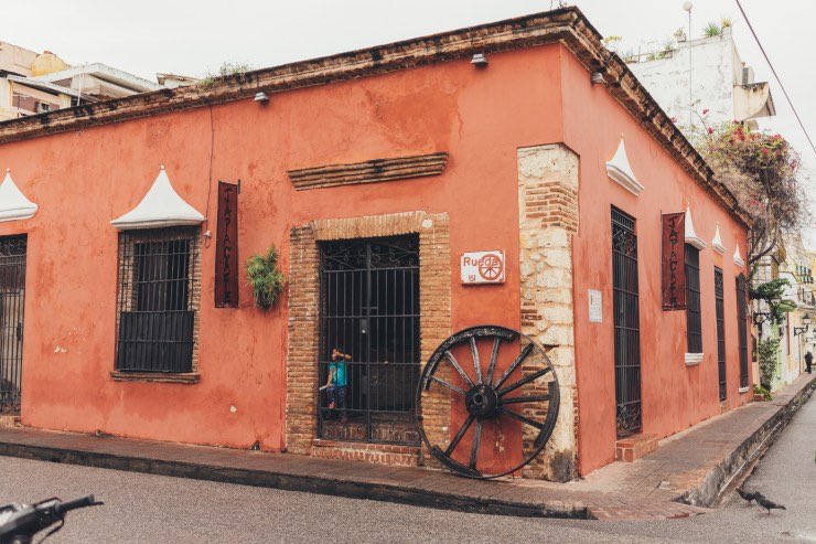 Soca2k2E's tweet photo. Happy #TravelTuesday
#TuesdayThoughts
See more on exploring the Dominican Republic 🇩🇴 via @InBetweenPics 
#Caribbean
#CaribbeanStrong https://t.co/aW7fHgS68i