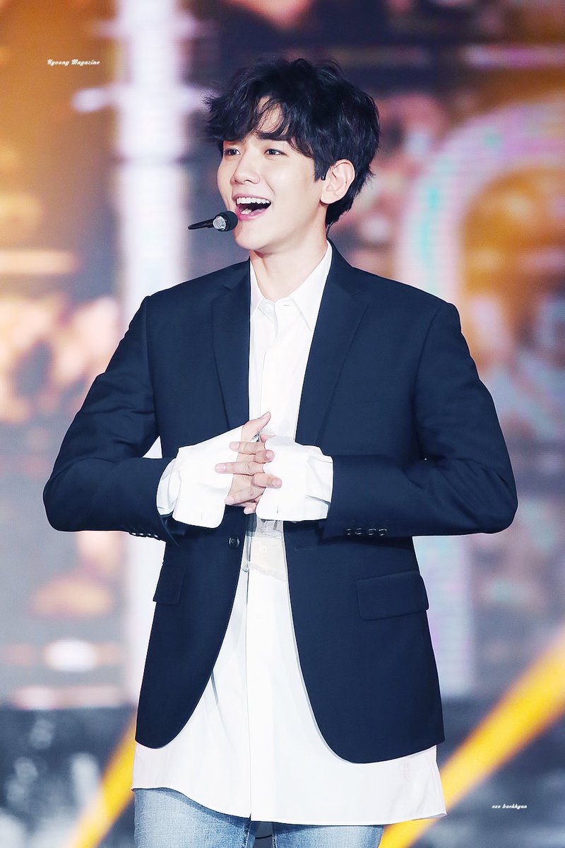 kyoongmaz56's tweet photo. 171001 KMF #엑소 #백현 오늘도 맑음 #BAEKHYUN #EXO
https://t.co/zdWvNGAKBB
https://t.co/HI6fOh9UpZ
https://t.co/XrL0geEs9h
https://t.co/Q5cNneoXYy https://t.co/EO6Jfpzsz6