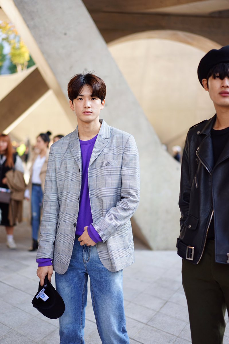 Garten_House's tweet photo. 👤 - Park SeungJi
📷 - Seoul Fashion Week 2018S/S
.
#seoulfashionweek #parkseungji  #agencygarten #모델 #에이젼시가르텐 #박승지 https://t.co/hkAHQkuWc0