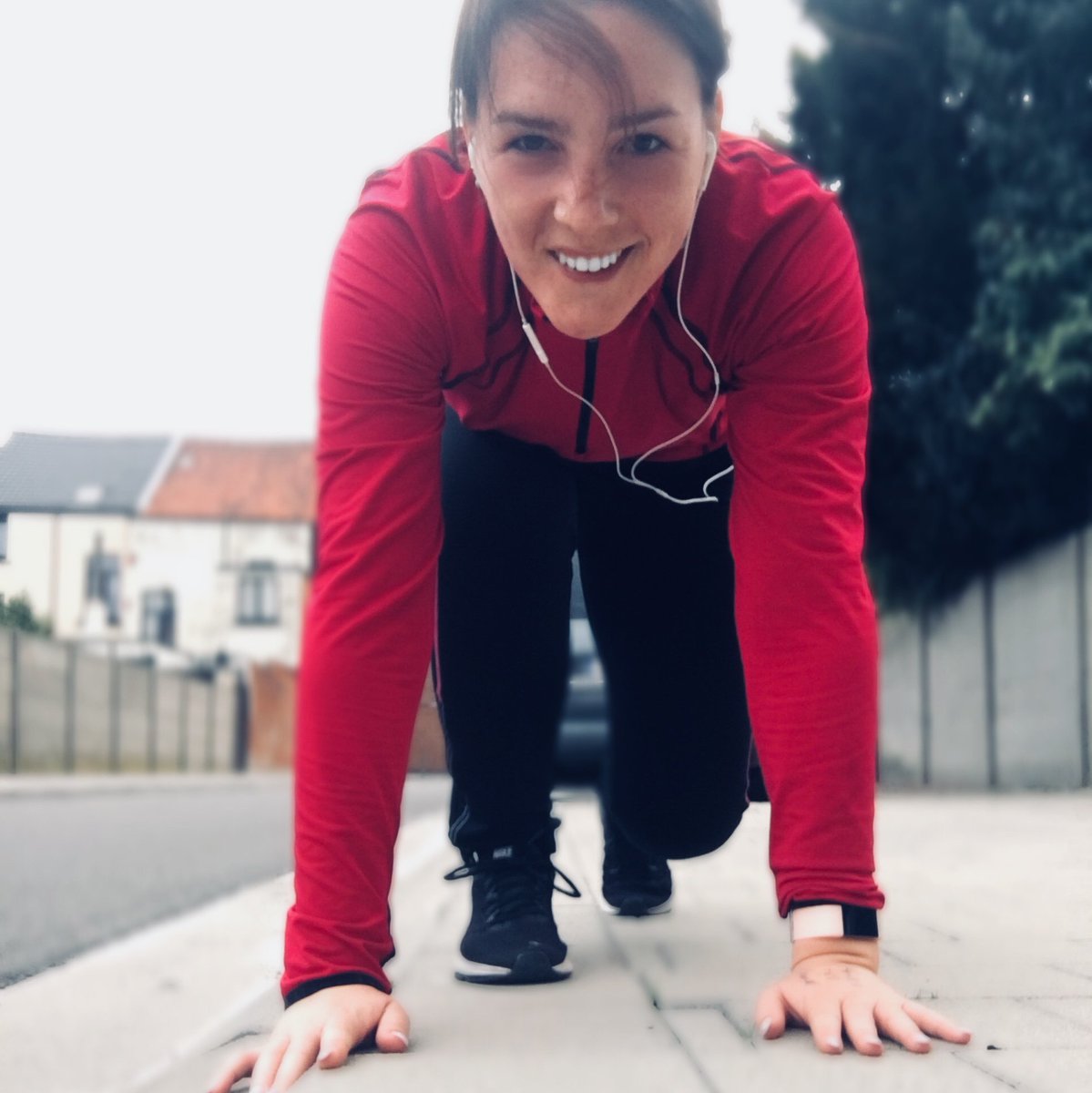 evidriesen's tweet photo. Op #TipTuesday heb ik de perfecte looptip voor jullie: #SpotifyRunning! Ontdek er alles over in mijn nieuwste blog: https://t.co/RWfAfpjn1F https://t.co/EbhytQRw9Q