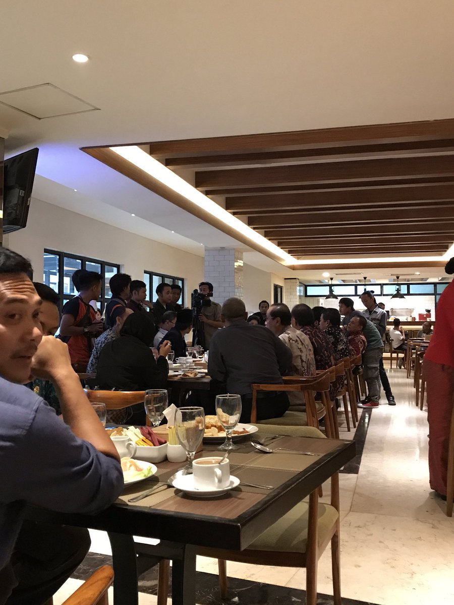 Konferensi pers Pimpinan UTM menjelang pembentukan Provinsi Madura