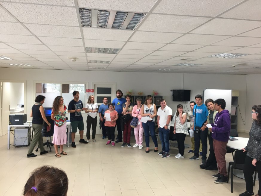 GEZKI_'s tweet photo. Desde #MasterESS 2017/18 @upvehu, muchas gracias ayer a @grupogureak y @ehlabe por vuestro tiempo y explicaciones!! #EconomíaSocial #EconomíaSolidaria #CentroEspecialEmpleo https://t.co/pGF4dk0voc
