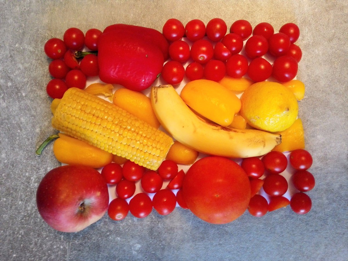 Malena was inspired by food flags we saw in class and made her own flag of Spain at home with fruit &amp; veg! #globaled
thisismarvelous.com/national-flags…