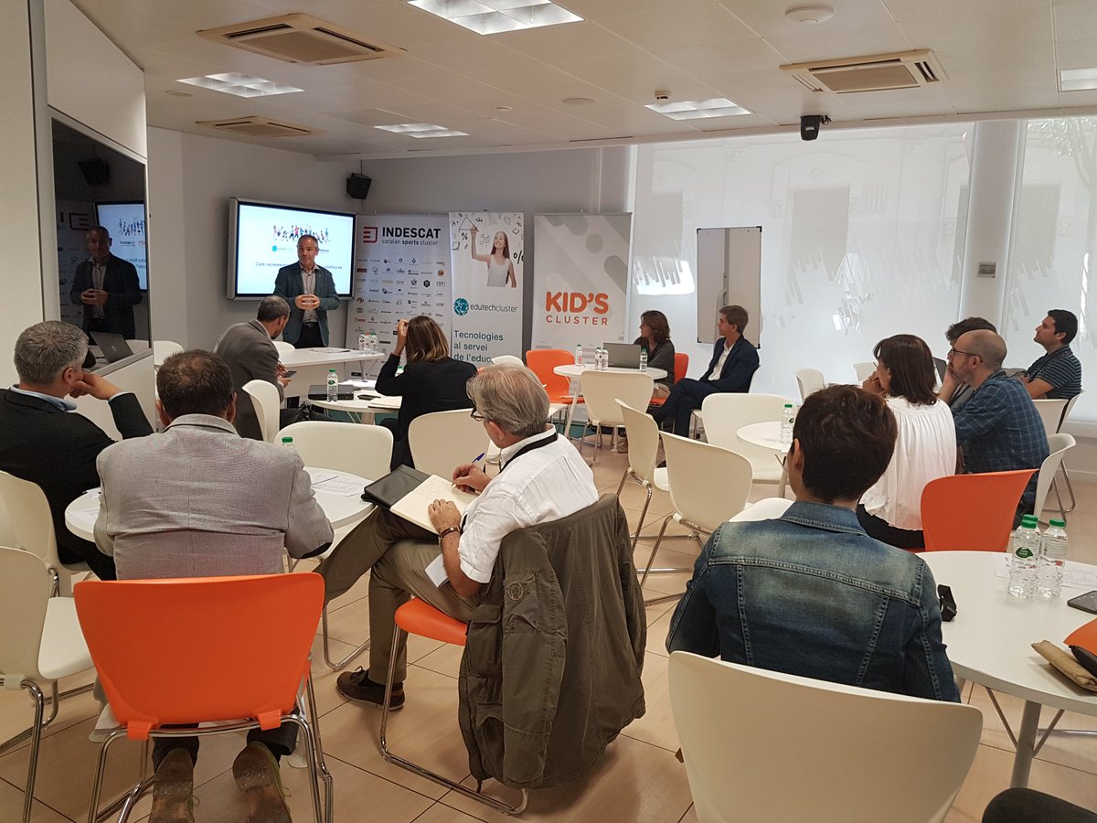 indescat's tweet photo. Avui explorem oportunitats de negoci q fomentin l'activitat física en edat escolar amb @KIDSCLUSTER @EdutechCluster @indescat @esportcat https://t.co/muJmcSrUEU