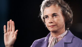 simone_menne's tweet photo. Great #WomenInLeadership of the past decades! Let's follow their example! https://t.co/sKIsjCd6dT https://t.co/eJS7MAO8kn