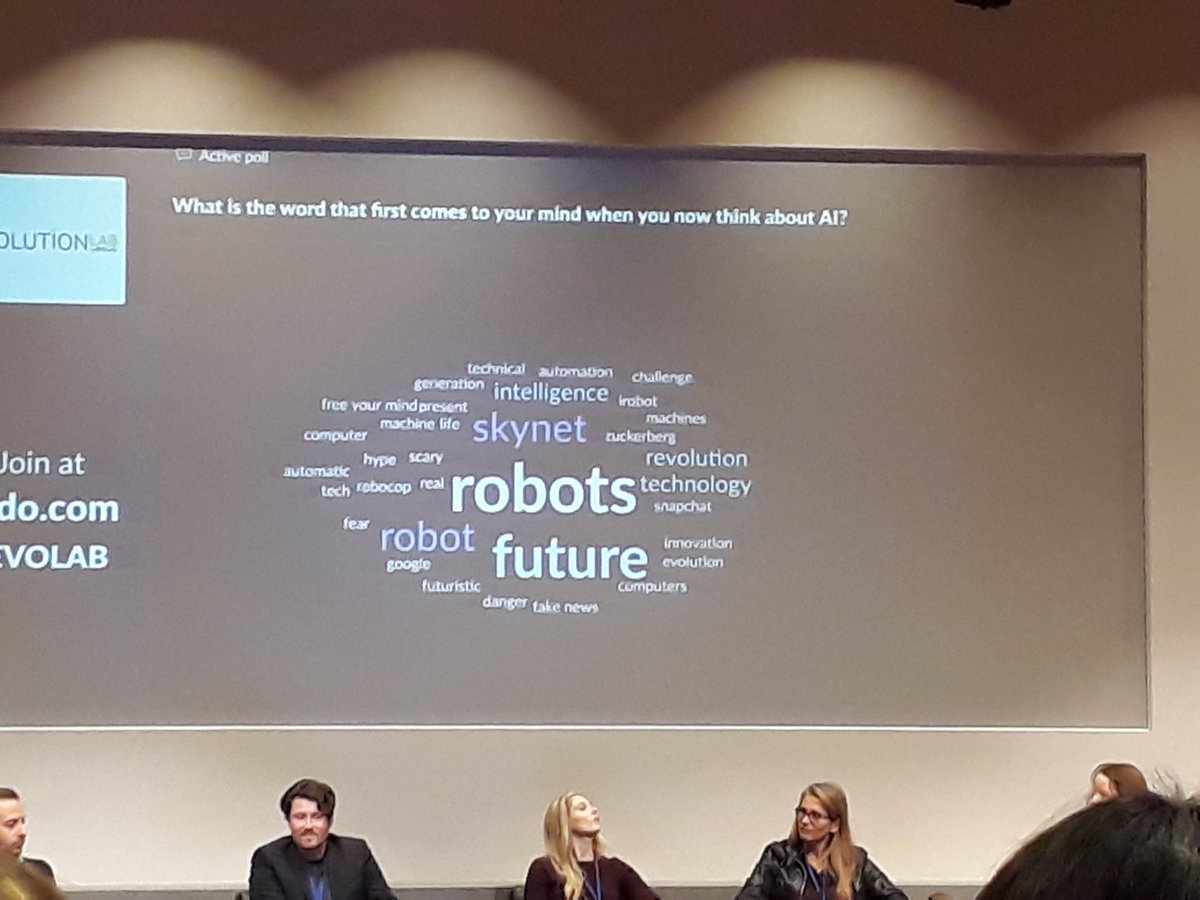 vickynagels's tweet photo. Brainstorming about artificial intelligence #evolab #ICMEvolution https://t.co/OXFVfZPAIO