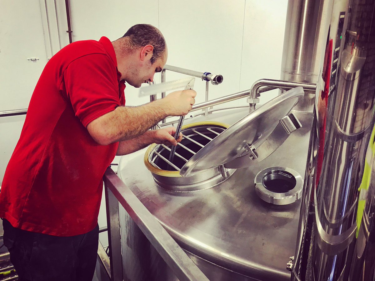 hoppyseabird's tweet photo. Can you guess what Dai is brewing today..? #brew #brewers #brewery https://t.co/tCJQ6cytfH