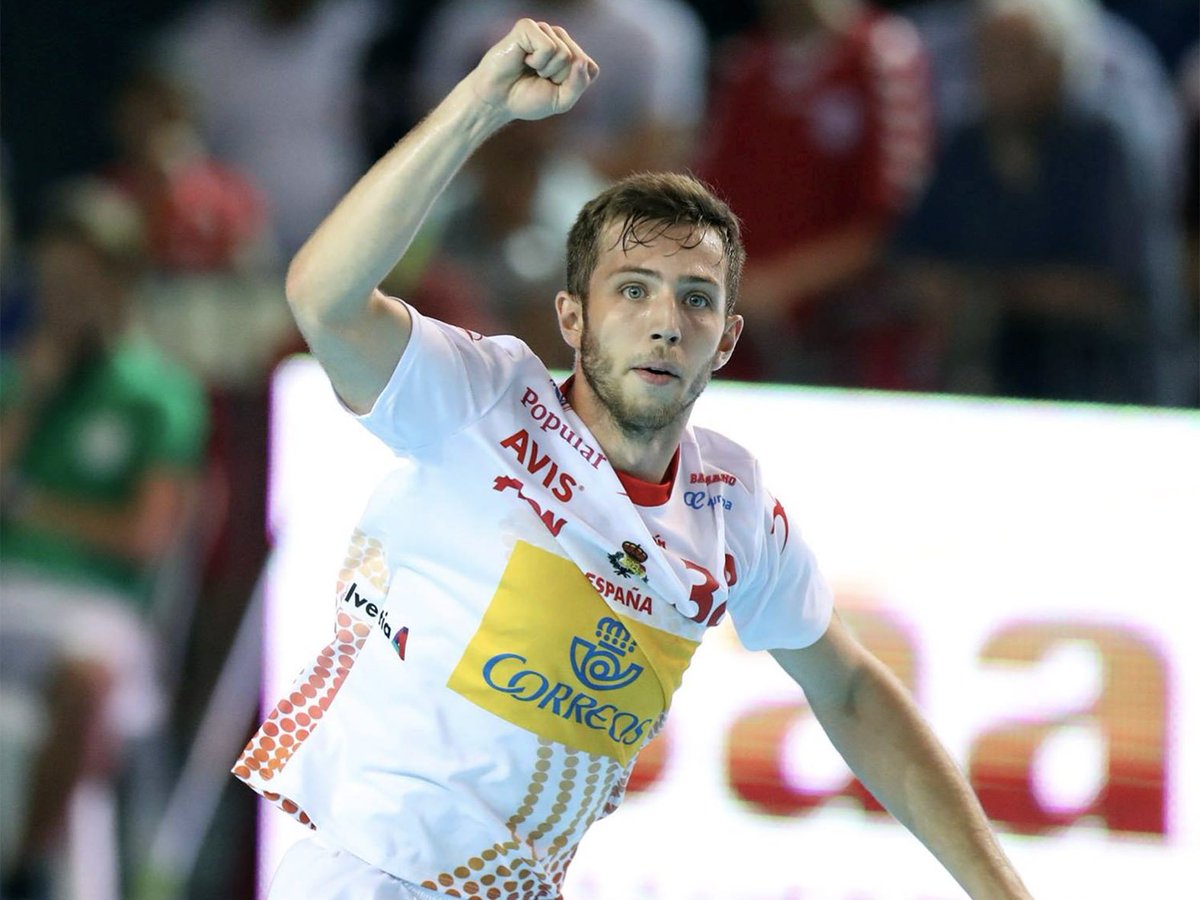 RFEBalonmano tweet media