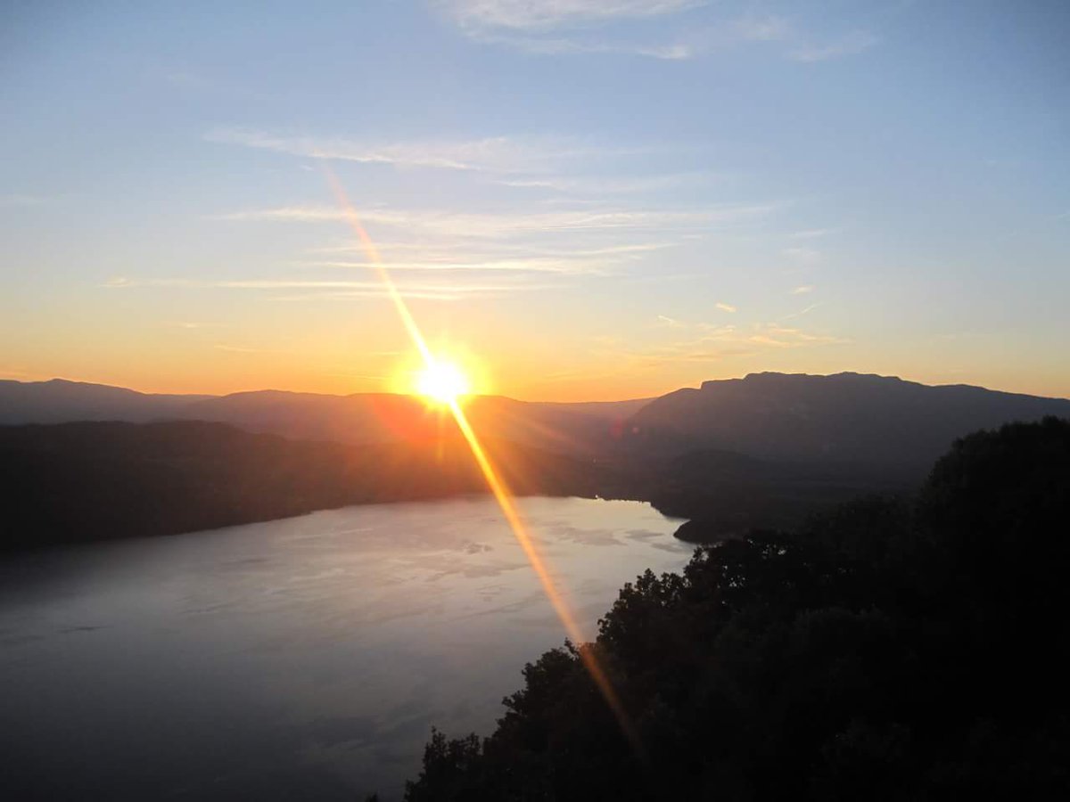 FLashtvpro's tweet photo. Good morning https://t.co/q8PXdyfRyq
