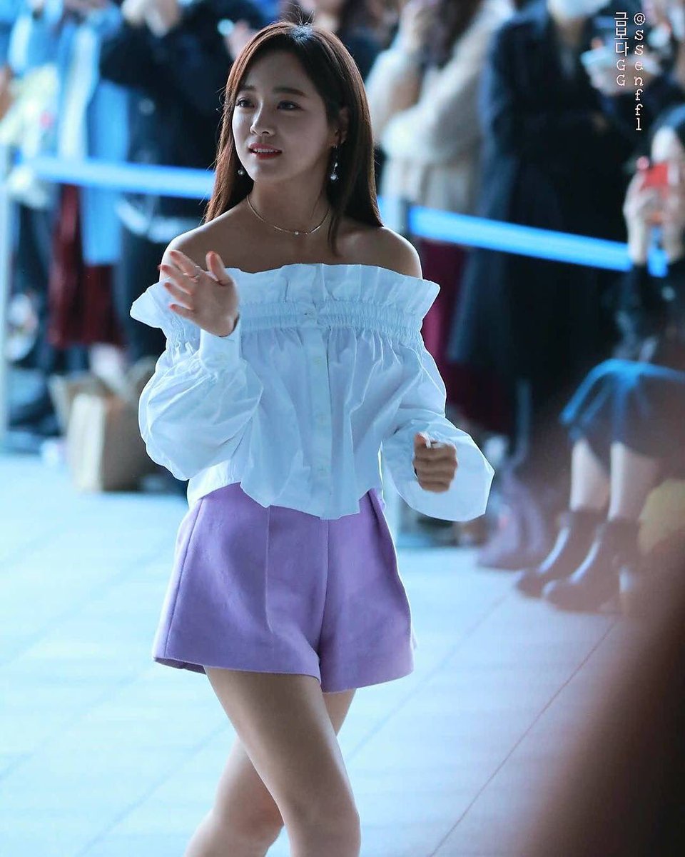 DMVImIjVwAAdP9e?format=jpg