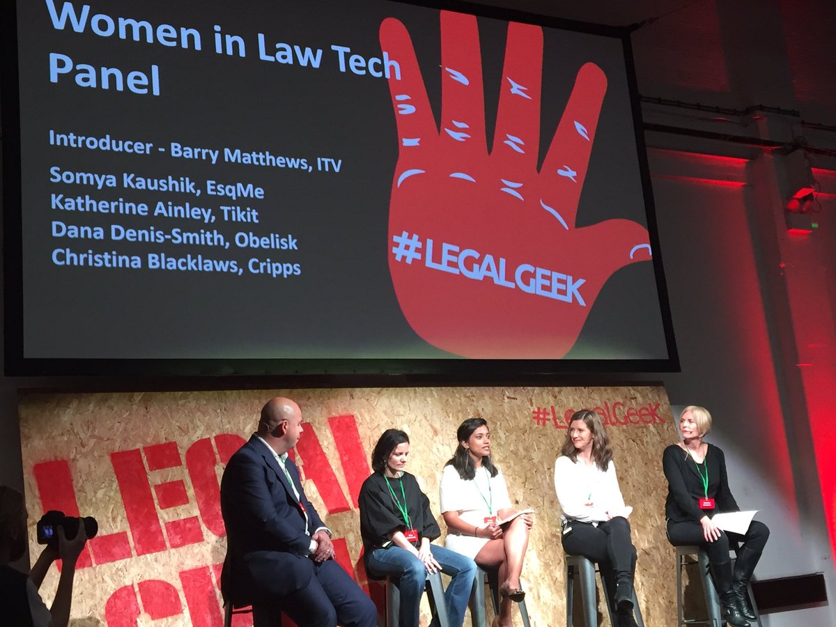 LIZTorontoMet's tweet photo. 1st panel #LegalGeek is Women in Law - interesting discussion...lots of work to do! Women are only 18% of equity partners, 8% of judiciary https://t.co/sRaLWp1PRu