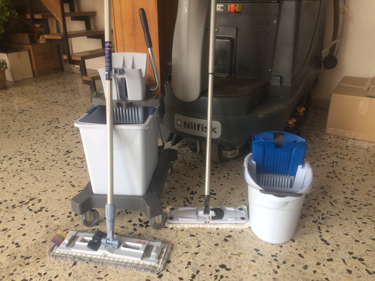 limcesl's tweet photo. Nuevos sistema de fregado para todo tipo de superficies, ultra speed y swep de vileda #crecemosjuntos #limcesl #limceleon #limcemadrid https://t.co/cZQJT6Mb1K
