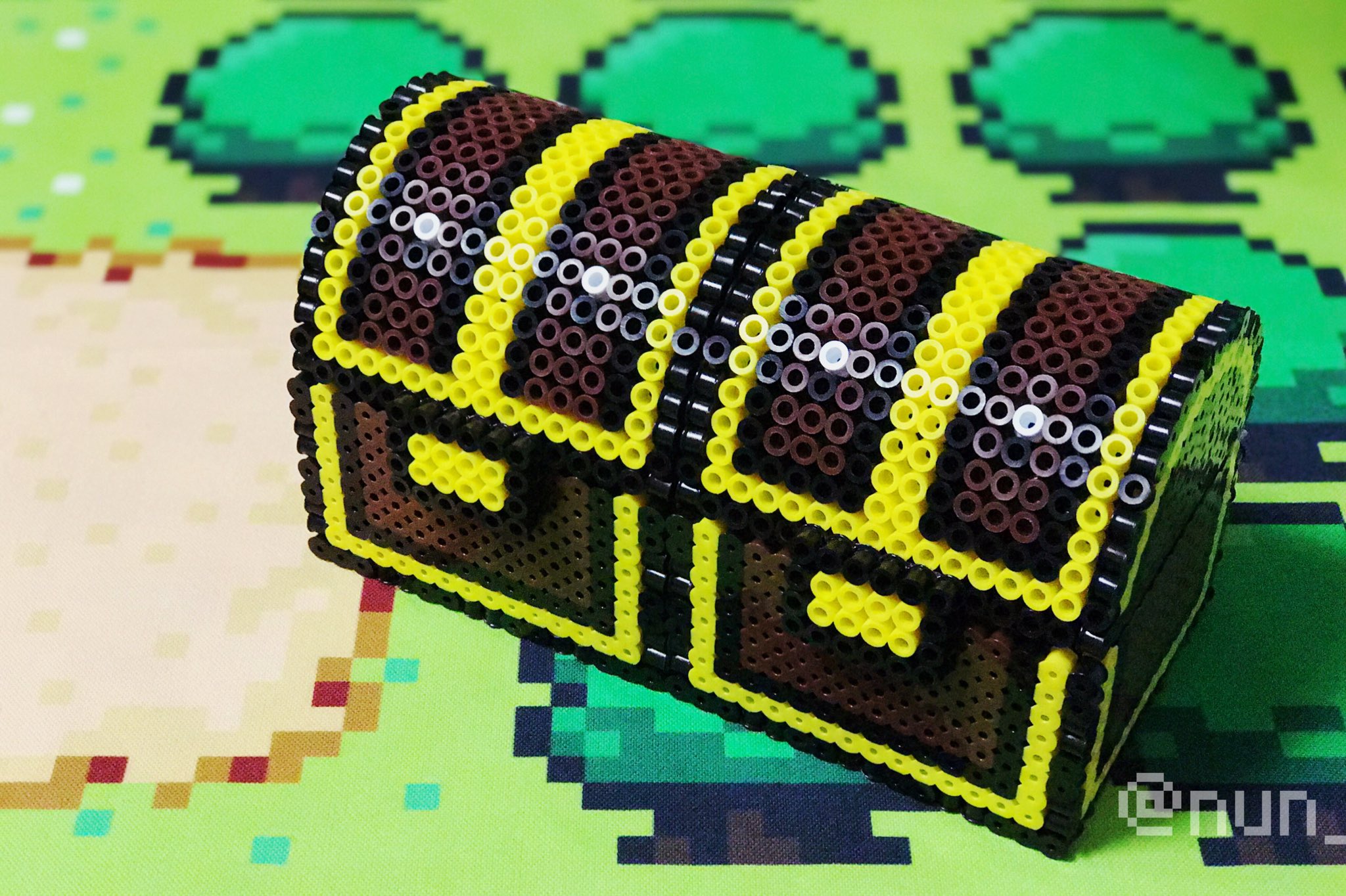 ヌン アイロンビーズの宝箱 作り方動画は明日か明後日なっちゃうんだけど ふたつ並べたらテンション ってなったから見て アイロンビーズ ヌン アイロンビーズの宝箱 作り方動画は明日か明後日なっちゃうんだけど ふたつ並べたらテンション ってなったから見て アイロンビーズ