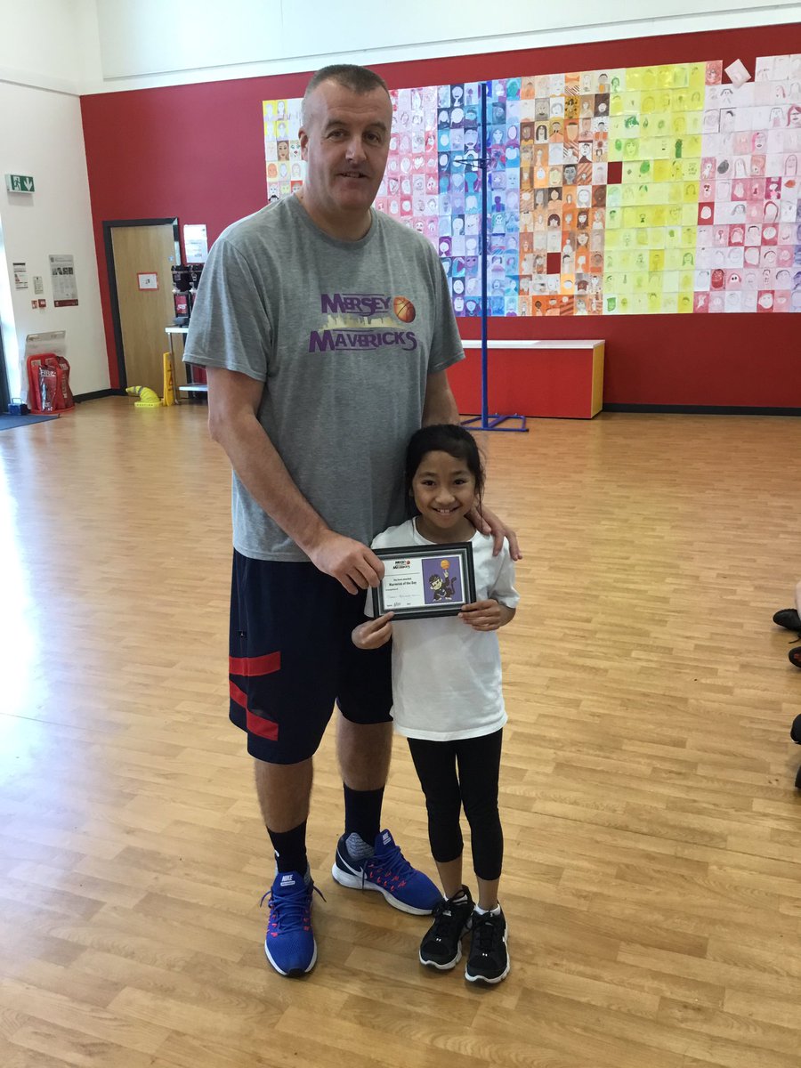 Mrs_Larsen_'s tweet photo. Well done Gabby - our final #minimav
5S have absolutely loved having @merseymavericks in school, teaching them lots of basketball skills! 🏀 https://t.co/J1BhWDp03l