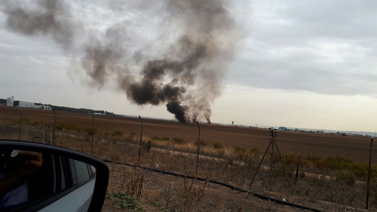 Tremendo a sido el accidente del caza cerca de la base de Torrejón en Madrid, quiero mostrar todo mi apoyo a las personas afectadas. <a href="/EjercitoAire/">Ejército del Aire y del Espacio</a>