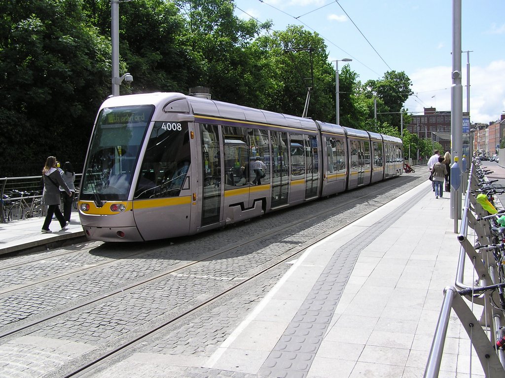 TFIupdates's tweet photo. For info on public transport services following Storm Ophelia see here https://t.co/753xlKIwvY @Luas @dublinbusnews @Buseireann @IrishRail https://t.co/CazRp2hrDJ